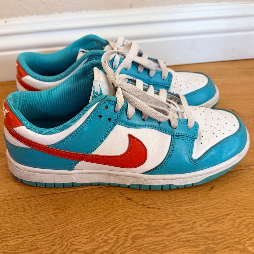 Nike Dunks Size 8.5 Men's Turquoise Orange
